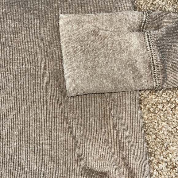 Pajama top - Picture 2 of 5